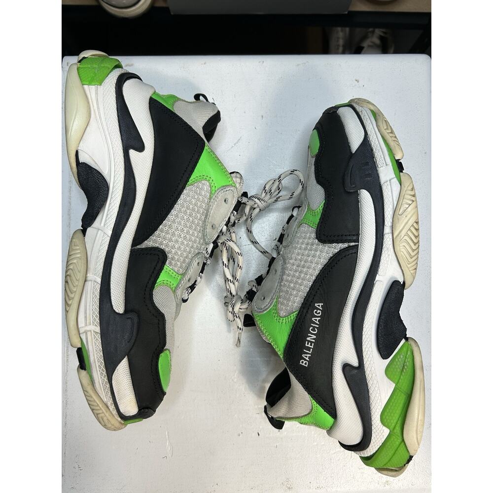 Balenciaga Triple S Green Black Sneakers Size 42 EU/ 9 US Mens - Picture 4 of 9